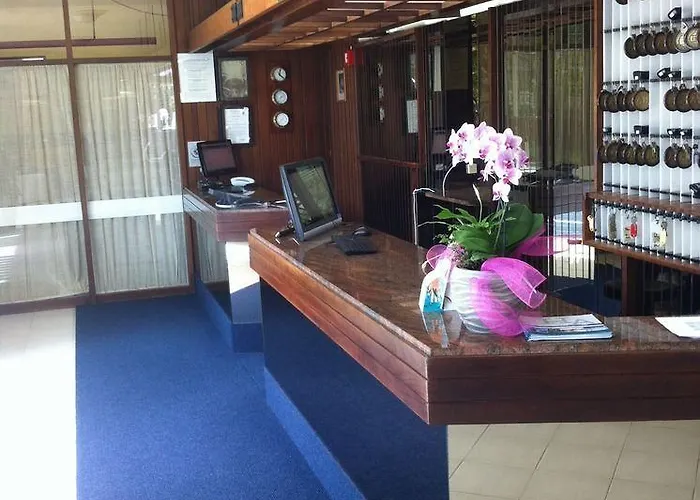 Ambasciatori Terme فندق