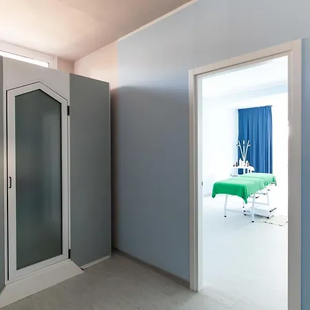 Ambasciatori Terme Hotel 3*