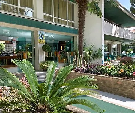 Ambasciatori Terme Hotel 3*