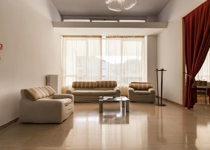 Ambasciatori Terme 米兰马瑞提那