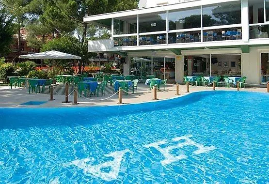 酒店 Ambasciatori Terme 米兰马瑞提那